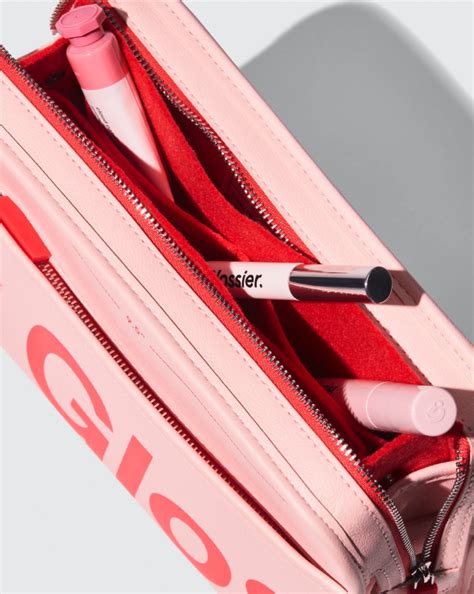 glossier beauty bag dupe